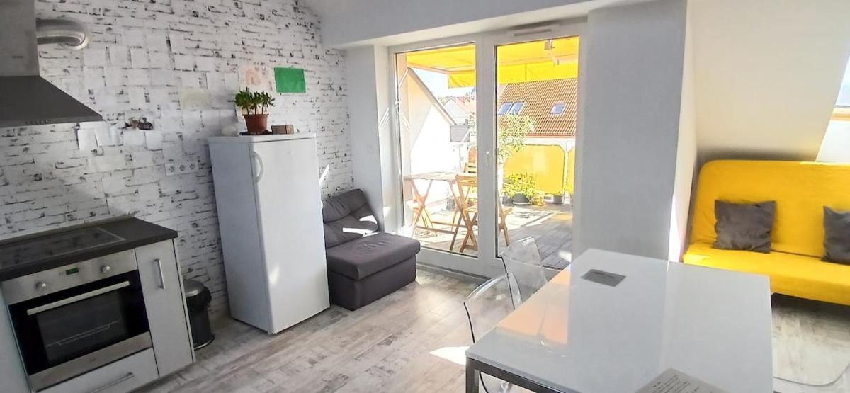 8X8 Tetoter Apartman Szeged Exterior photo